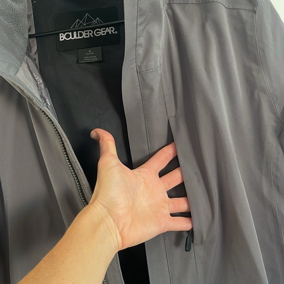 Boulder Gear ski coat, gently used men’s size Medium - Picture 4 of 9